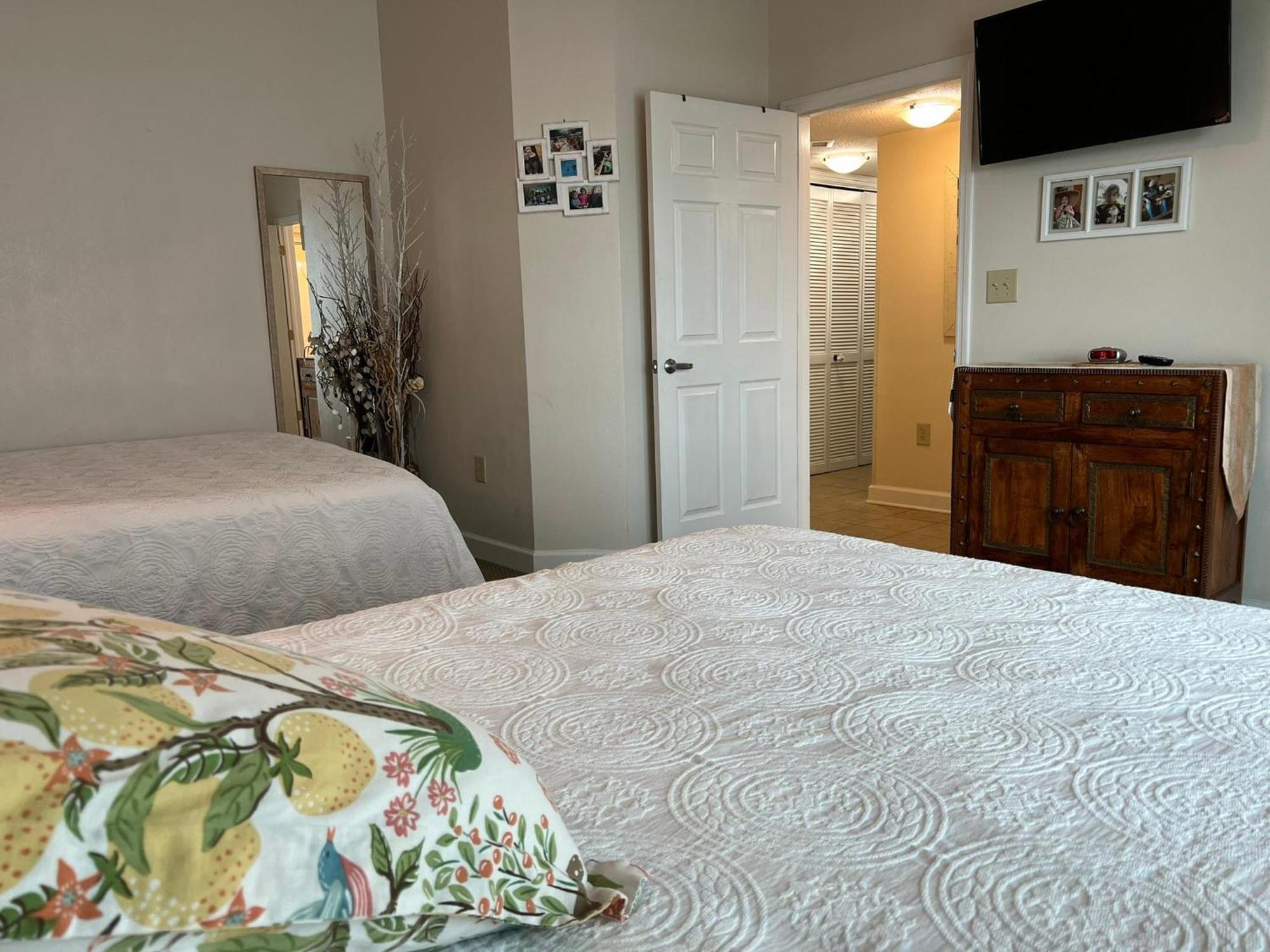 Villa 2501 S Ocean Blvd, 0811 - Ocean Front Sleeps 6 Myrtle Beach Exterior foto